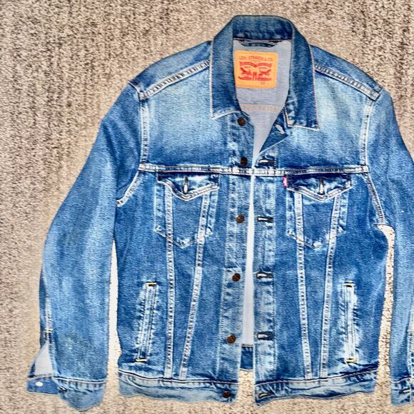 Levi's Levi Strauss Men's Blue Denim Wash Trucker Jacket in Blue Size Medium - Picture 7 of 13